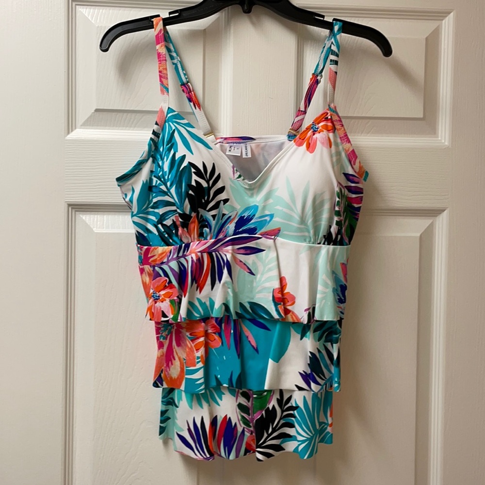 Colorful tankini top